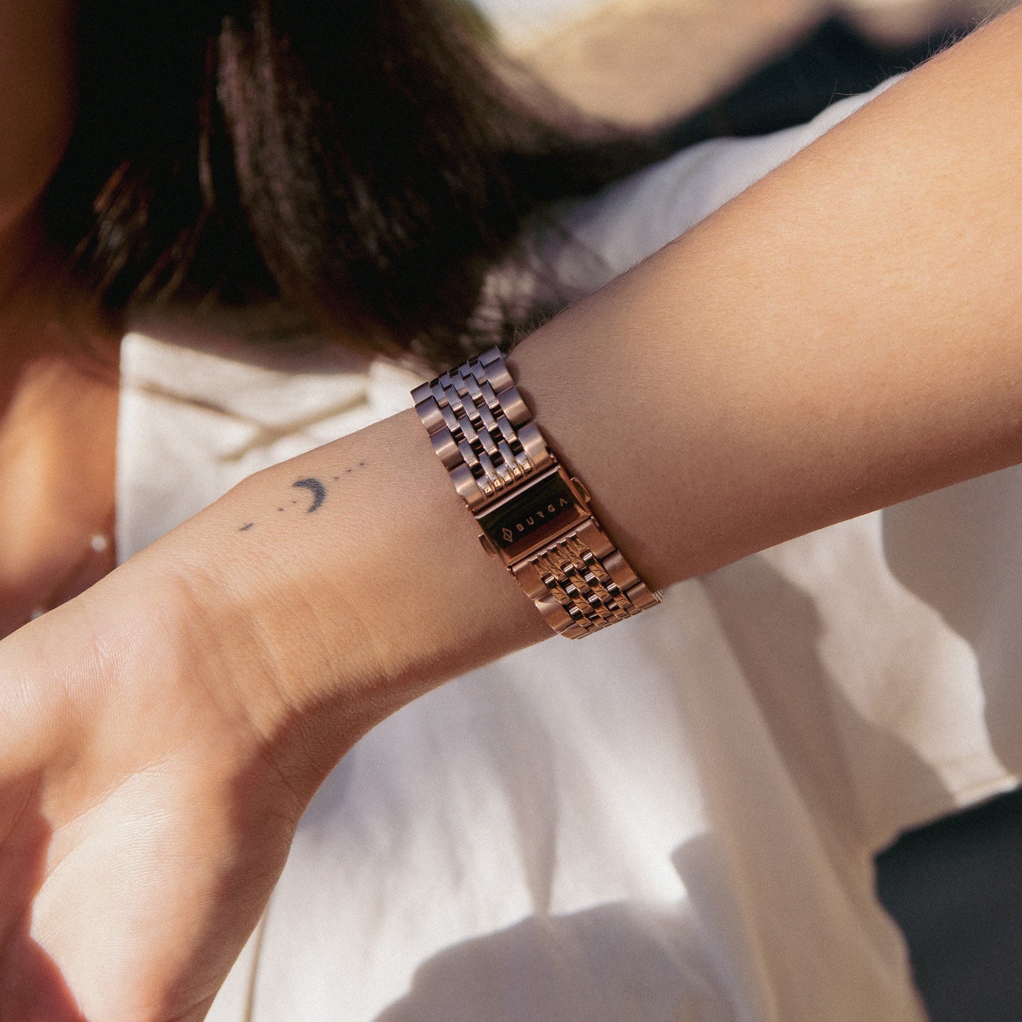 SkyBand Cinturino In Metallo Acciaio Moda Per Orologio AGPTEK LW11, Oro Rosa E Argento - 3